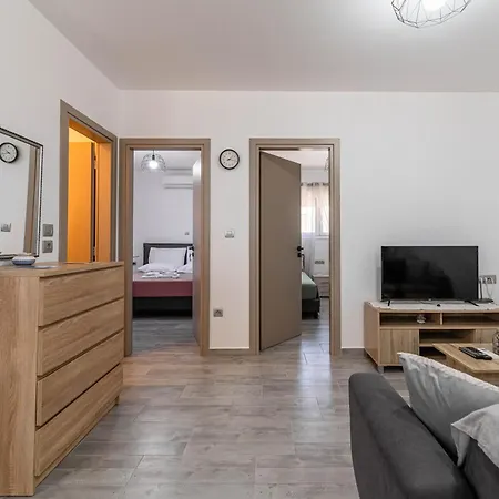 Pelagos * Archangelos (Rhodes)